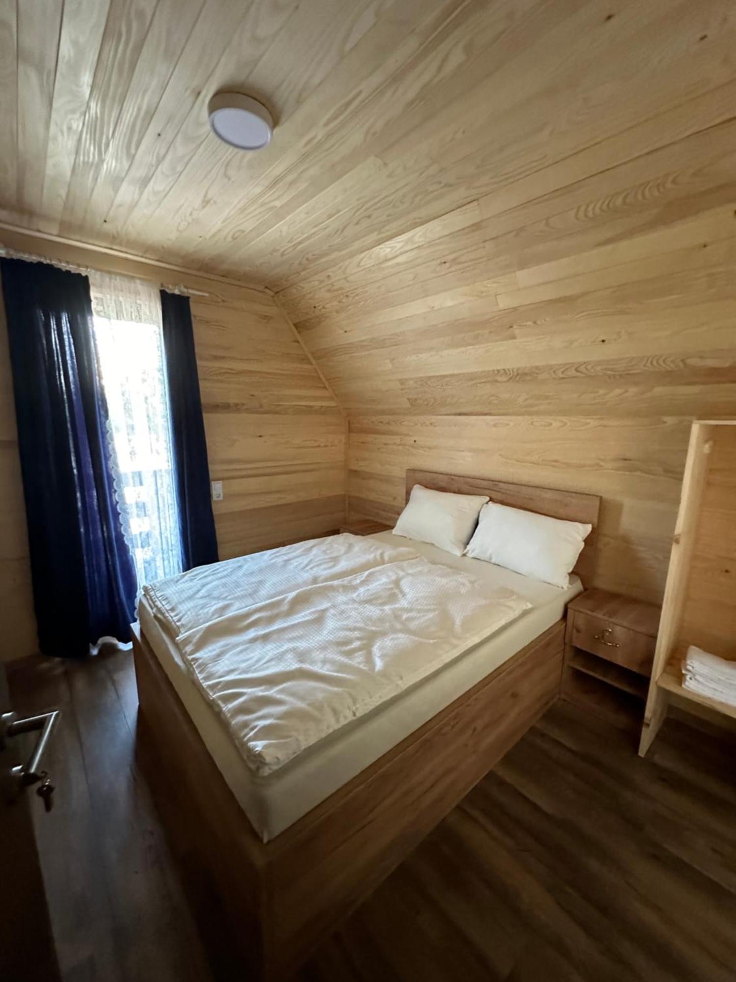 Bungalow House - 5 Rooms Zolaci Esterno foto